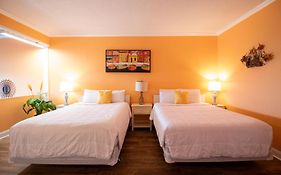 Palm Suites Trademark Collection By Wyndham